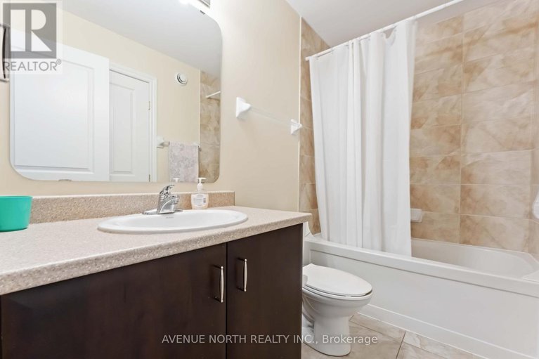 28741072/241-waymark-crescent/bridlewood/ottawa/ontario/K2M0A6_25