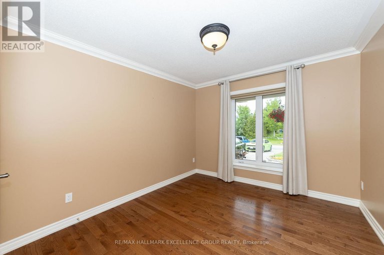 29056281/300-voisine-road/town-of-rockland/clarence-rockland/ontario/K4K1A1_36