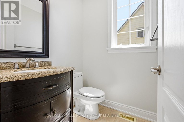 29643563/54-christie-street/west-centre-town/ottawa/ontario/K1R0A9_17