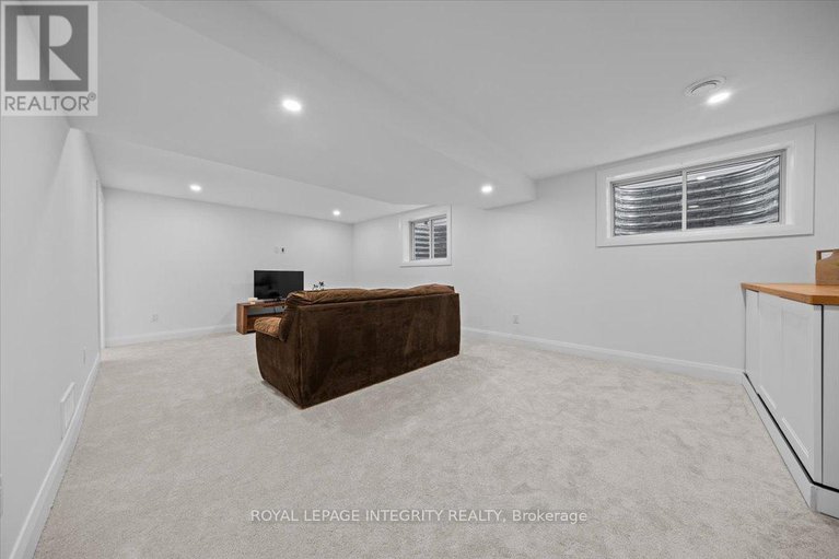 28891459/970-islington-way/leitrim/ottawa/ontario/K1T0T9_40
