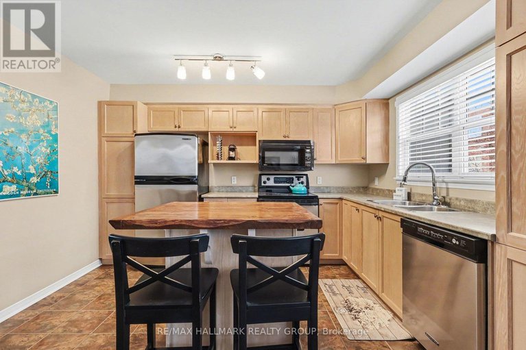 29436737/78-jardin-private/manor-park/ottawa/ontario/K1K4V9_11