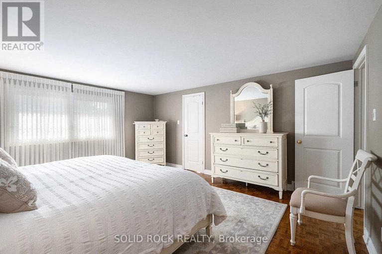 28850982/18-falk-avenue/knollsbrook/ottawa/ontario/K2J1L1_20