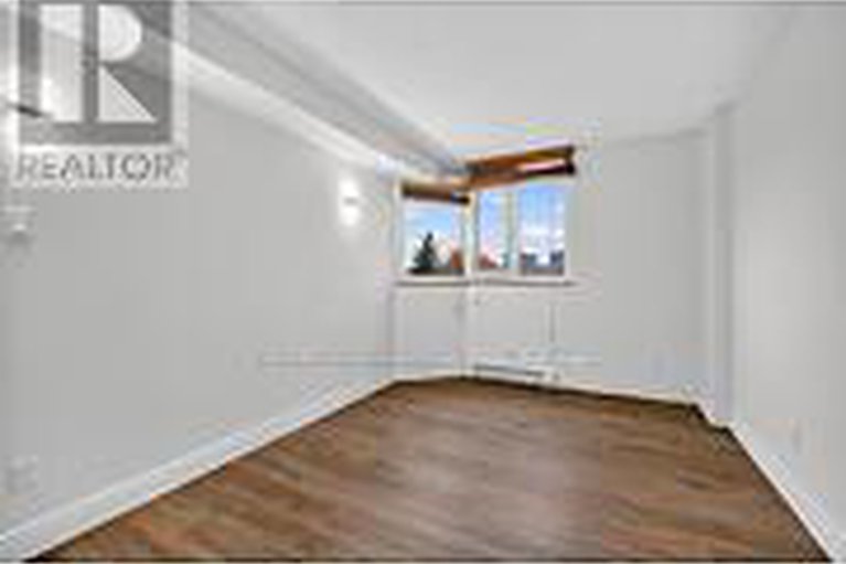 29082483/501-1500-riverside-drive/riverview-park/ottawa/ontario/K1G4J4_23