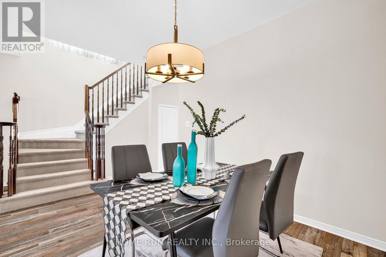 29333513/636-pamplona-private/stonebridge/ottawa/ontario/K2J5T4_17