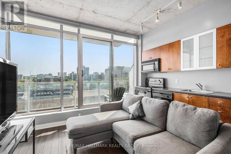 28710220/805-383-cumberland-street/lower-townbyward-market/ottawa/ontario/K1N1J7_10