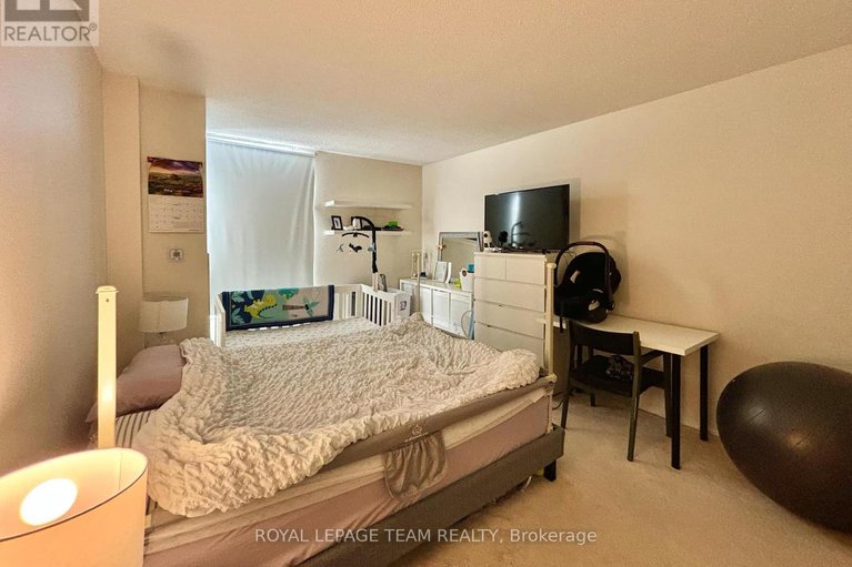 28806113/1101-2951-riverside-drive/mooneys-bayriverside-park/ottawa/ontario/K1V8W6_25
