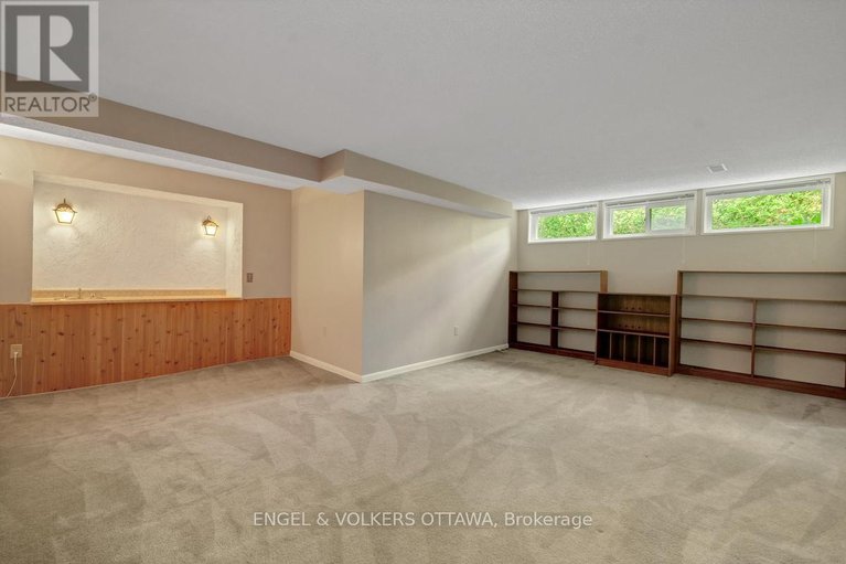 29036505/29-qualicum-street/bruce-farmgraham-parkqualicumbellands/ottawa/ontario/K2H7H1_40