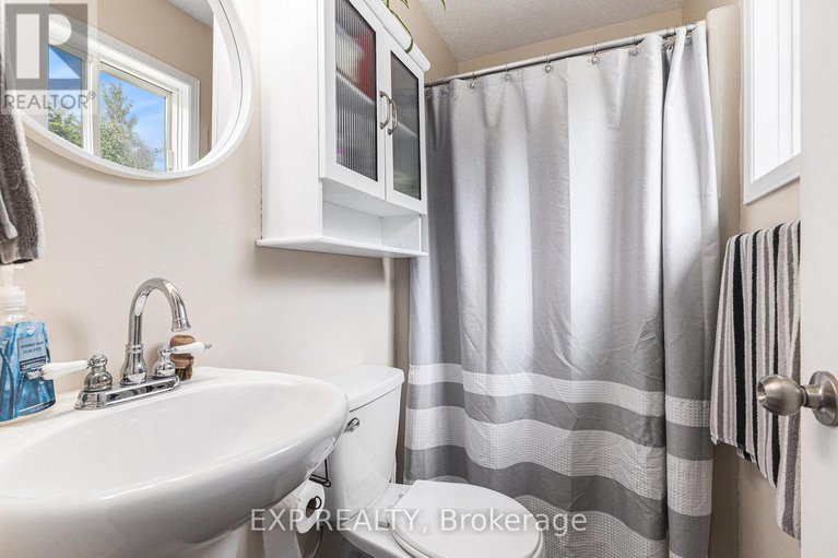 28551600/502-bennett-road/north-grenville-twp-kemptville-east/north-grenville/ontario/K0G1J0_25