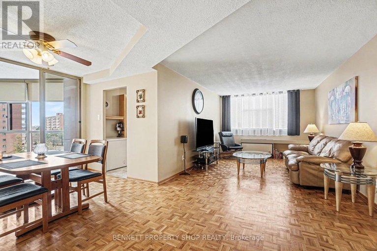 29573197/610-2760-carousel-crescent/emerald-woodssawmill-creek/ottawa/ontario/K1T2N4_3