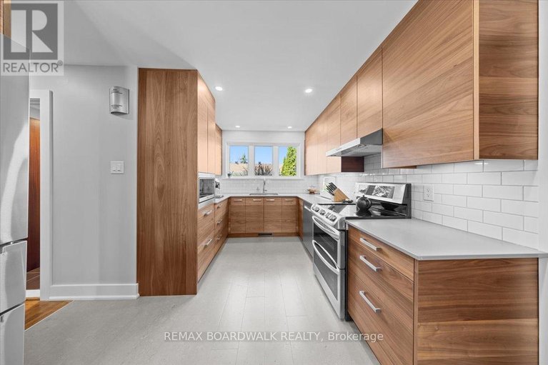 29643562/1912-oakdean-crescent/beacon-hill-north/ottawa/ontario/K1J6H3_12