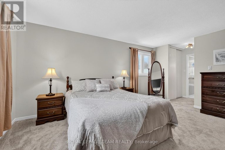 29501810/318-liard-street/stittsville-south/ottawa/ontario/K2S1J8_28