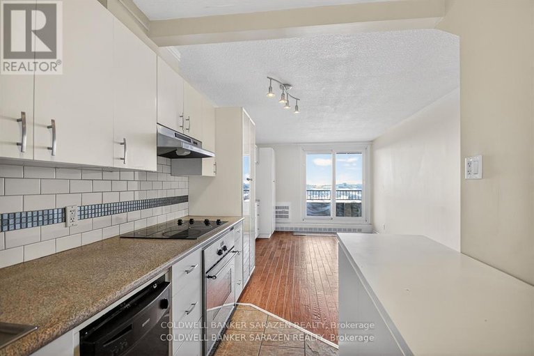 29476661/2305-1785-frobisher-lane/riverview-park/ottawa/ontario/K1G3T7_19