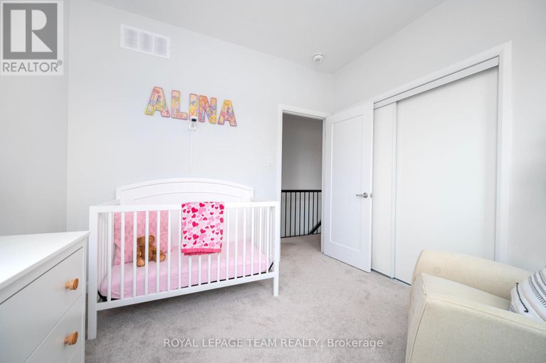 28663804/792-cappamore-drive/half-moon-bay/ottawa/ontario/K2J6V6_28