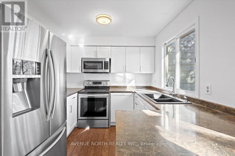 29053296/306-elderberry-terrace/chatelaine-village/ottawa/ontario/K1E1Z1_17