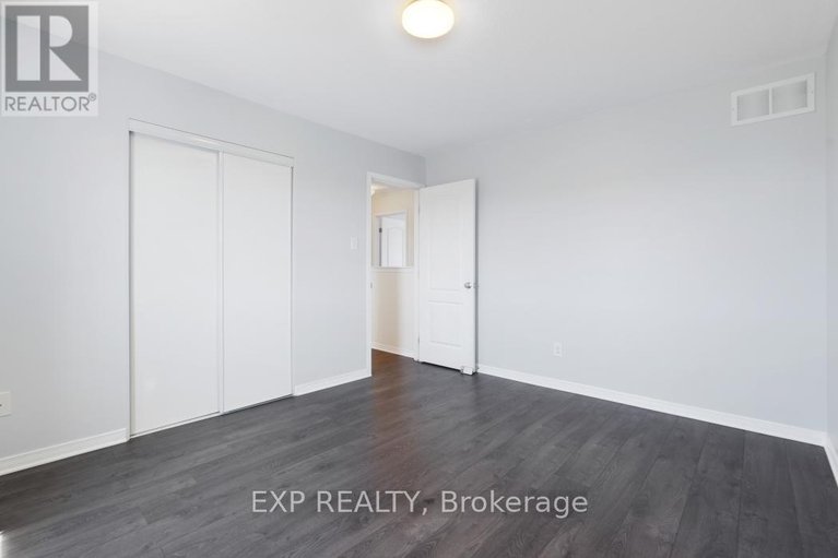 29636685/d-3705-riverbreeze-street/half-moon-bay/ottawa/ontario/K2J0S1_27