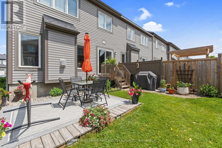 28482187/111-santolina-street/stittsville-north/ottawa/ontario/K2S0W9_36