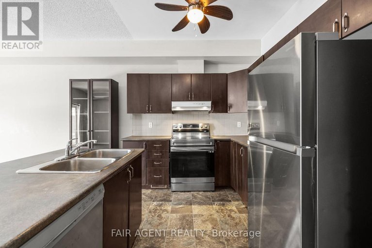 29495953/165-dahlia-street/town-of-rockland/clarence-rockland/ontario/K4K0G1_11