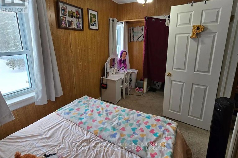 29084632/7122-bank-street/osgoode-twp-north-of-reg-rd-6/ottawa/ontario/K0A2P0_13