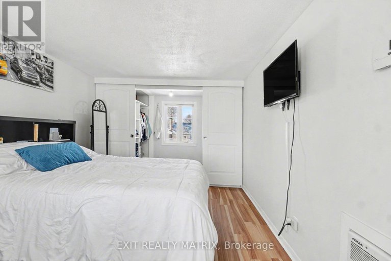 29422358/23-charles-street/north-stormont-finch-twp/north-stormont/ontario/K0A1R0_24