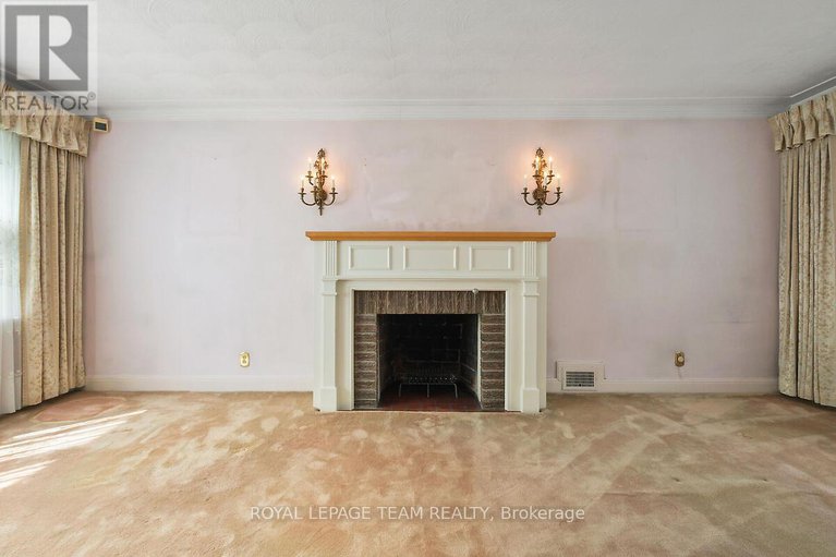 28850677/123-ivy-crescent/new-edinburgh/ottawa/ontario/K1M1Y1_10