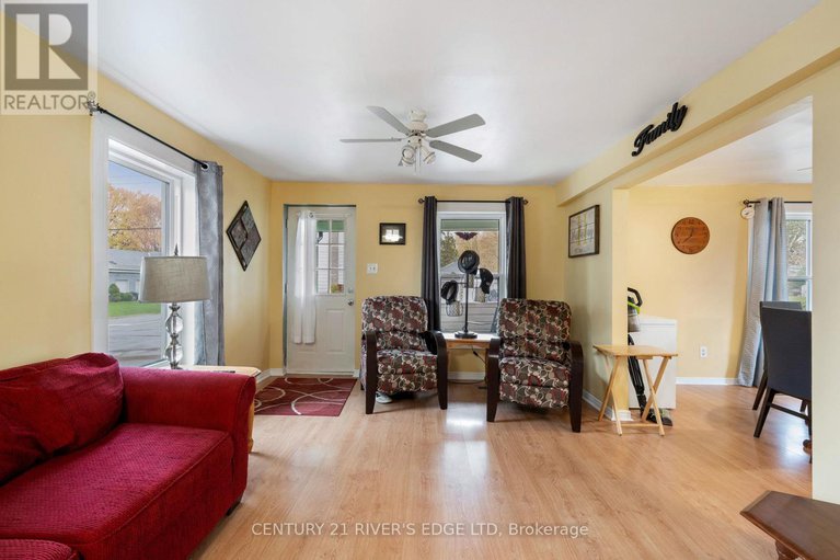 29055239/61-augusta-street/morrisburg/south-dundas/ontario/K0C1X0_7