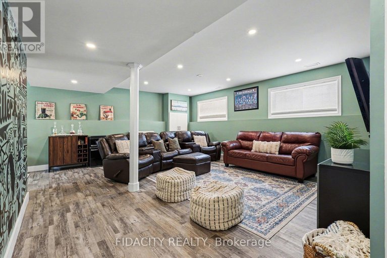 29603147/266-clifford-campbell-street/fitzroy/ottawa/ontario/K0A1X0_23