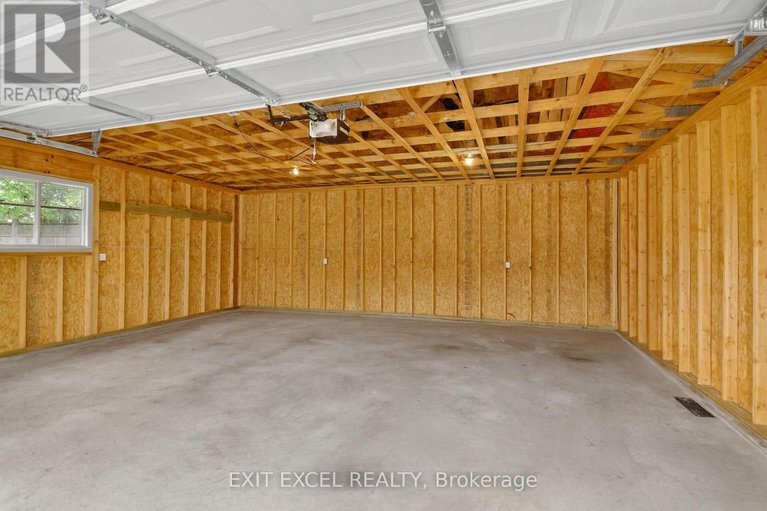 28910924/1456-larose-avenue/carlington/ottawa/ontario/K1Z7X8_30