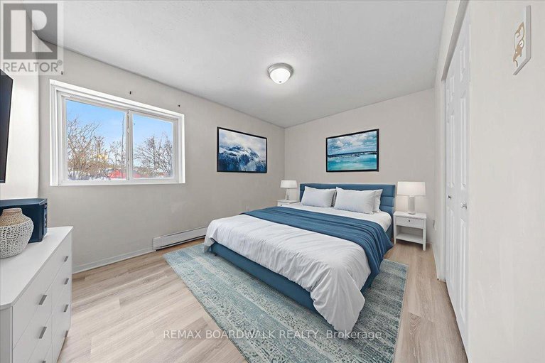 29233591/108a-2044-arrowsmith-drive/beacon-hill-south/ottawa/ontario/K1J7V8_17