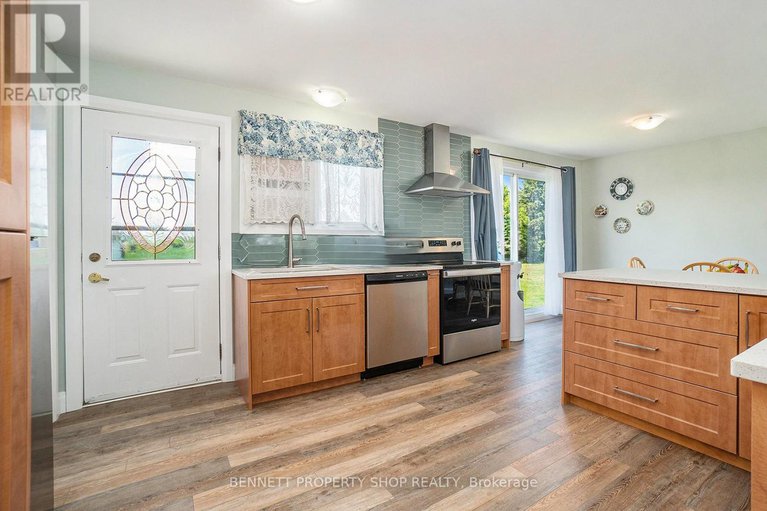 28414089/2954-gagne-road/clarencerockland-twp/clarence-rockland/ontario/K0A2A0_4
