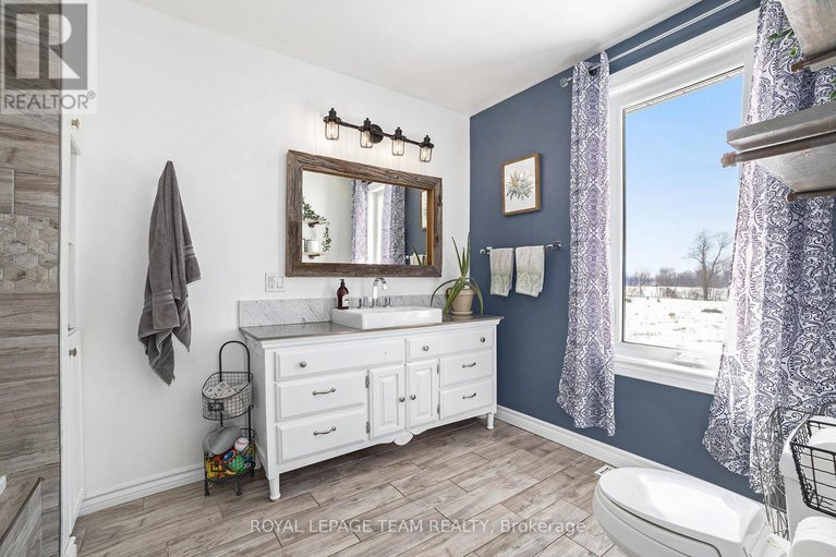 28547136/13034-boyne-road/north-dundas-winchester-twp/north-dundas/ontario/K0C1H0_17