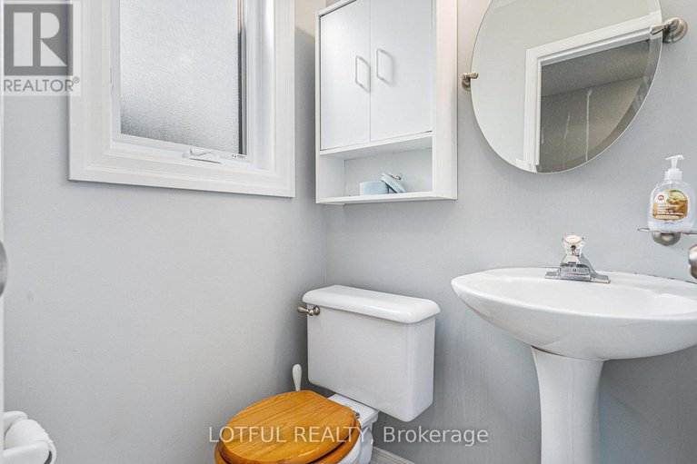 28765722/107-queensbury-drive/longfields/ottawa/ontario/K2J4P2_7
