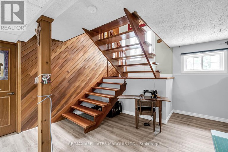 28494873/18227-oak-drive/south-glengarry-charlottenburgh-twp/south-glengarry/ontario/K0C2J0_27