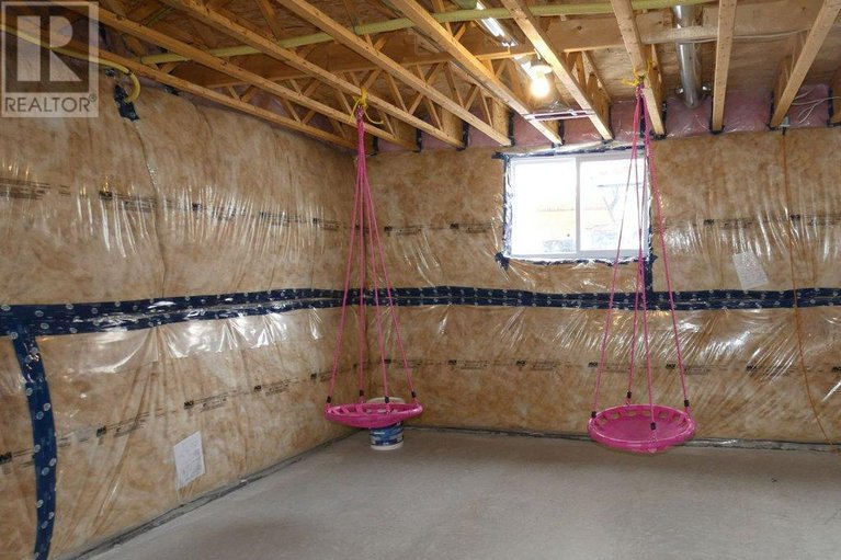 29444543/69-st-polycarp-street/moose-creek/north-stormont/ontario/K0C1W0_28