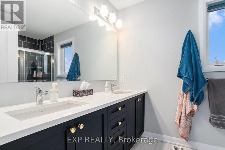 28953712/796-cappamore-drive/half-moon-bay/ottawa/ontario/K2J6V6_28