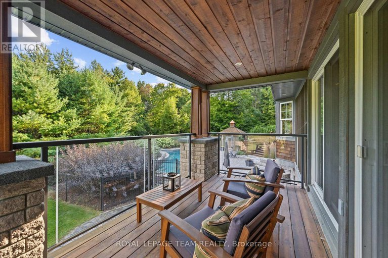 28865171/1560-maley-lane/rural-kanata-central/ottawa/ontario/K2W1C2_21