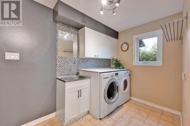 28887714/5233-mclean-crescent/manotick-long-island-nicholls-island/ottawa/ontario/K4M1G1_30