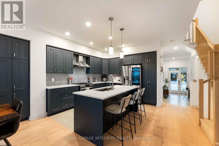 29585551/221-finsbury-avenue/stittsville-south/ottawa/ontario/K2S2X9_9