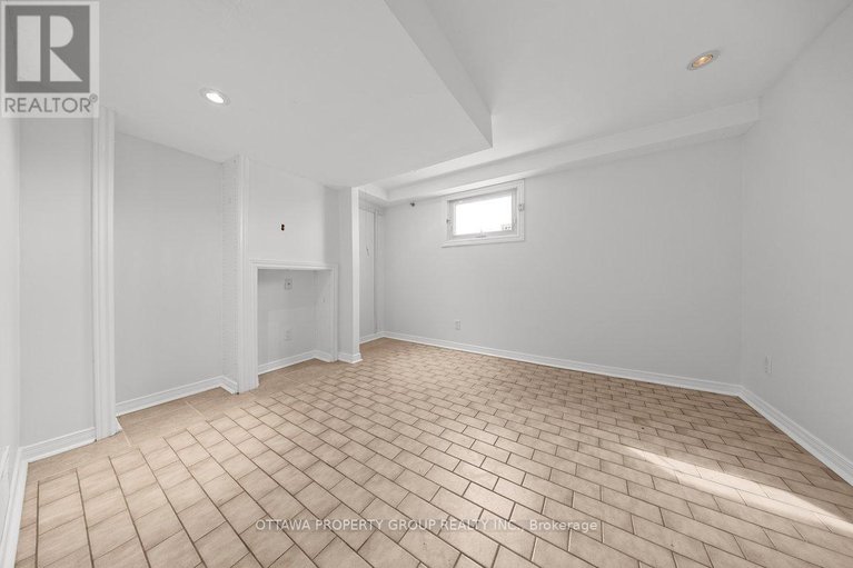 29590860/777-cork-street/elmvale-acres/ottawa/ontario/K1G1X8_21