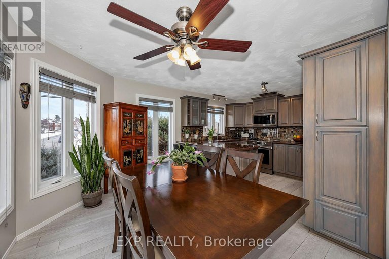 29513771/806-laval-street/casselman/casselman/ontario/K0A1M0_7