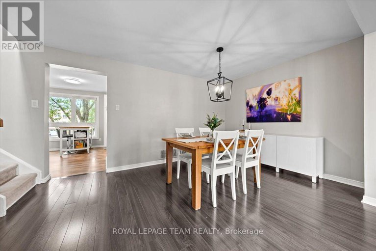 28637798/13-kedgewick-court/tanglewood/ottawa/ontario/K2G4M9_7
