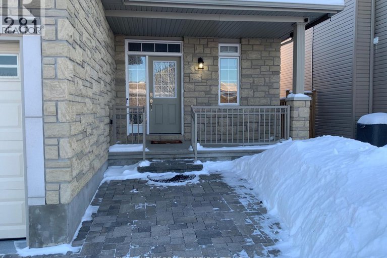 29311909/281-mercury-street/clarencerockland-twp/clarence-rockland/ontario/K4K0G6_3