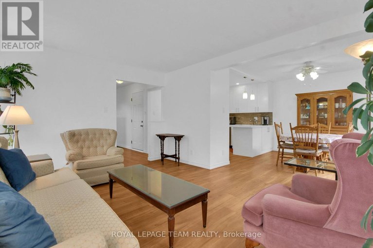 29645242/d-30-black-forest-lane/arbeatha-park/ottawa/ontario/K2H5C8_12