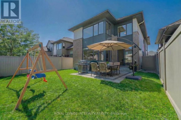 29234457/899-ralph-hennessy-avenue/riverside-southgloucester-glen/ottawa/ontario/K1X0B1_49