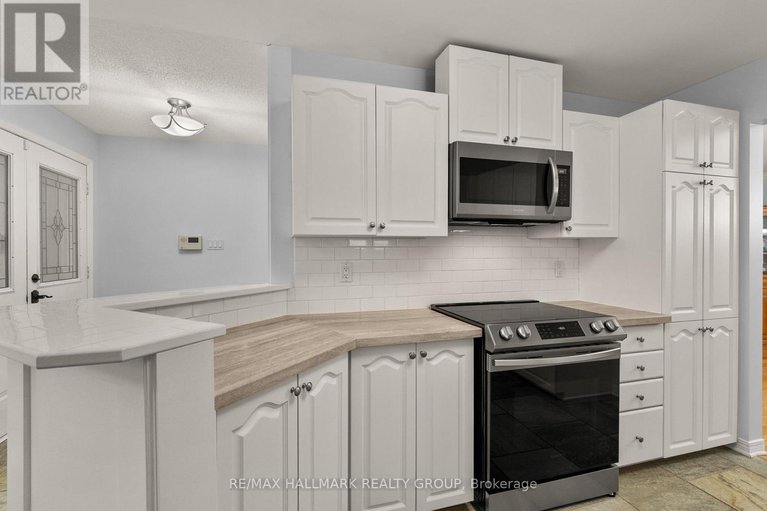 29606024/38-north-harrow-drive/longfields/ottawa/ontario/K2J4V7_8