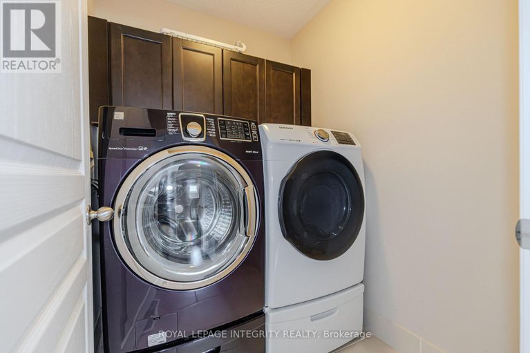 28931178/206-ancaster-avenue/woodroffe/ottawa/ontario/K2B5B3_22