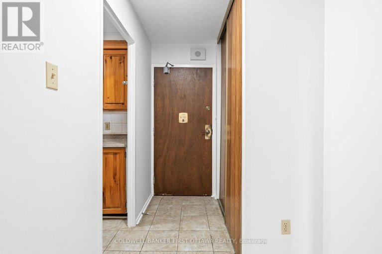 28477843/607-1025-richmond-road/woodroffe/ottawa/ontario/K2B8G8_18