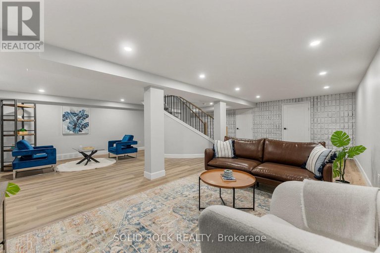 28849492/210-carleton-avenue/ottawa-westtunneys-pasture/ottawa/ontario/K1Y0J3_34
