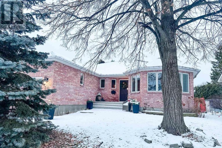 29416525/30-randall-james-drive/stittsville-central/ottawa/ontario/K2S1M4_3