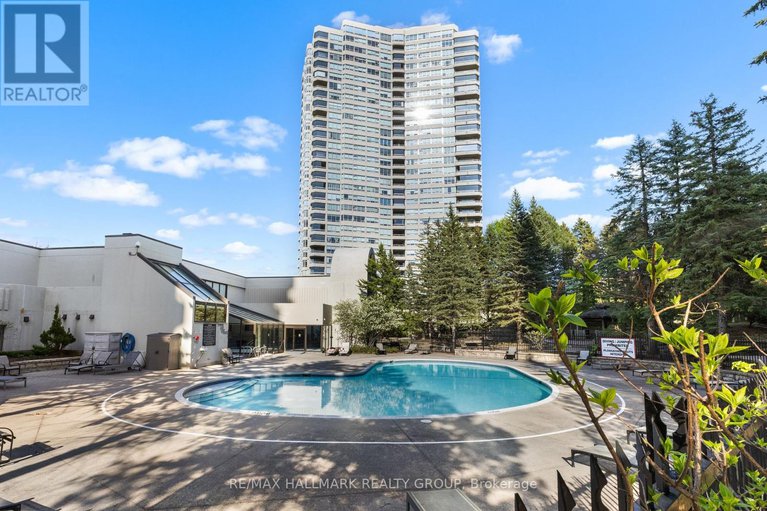 29018589/2403-1480-riverside-drive/riverview-park/ottawa/ontario/K1G5H2_27