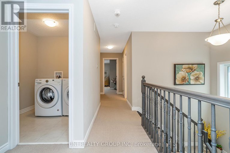 28595256/25-clonfadda-terrace/half-moon-bay/ottawa/ontario/K2J6E7_25